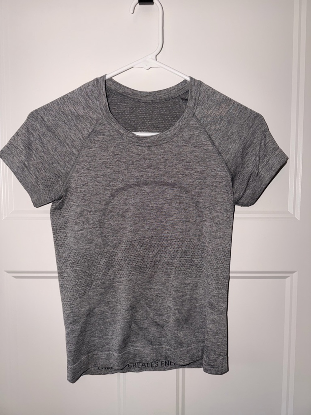 Lululemon Swiftly Tech Shot Sleeve Cropped Gray